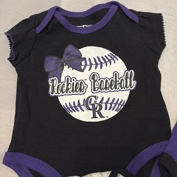 NEW [MLB] Colorado Rockies MLB Baby Girly Onesie Lot of 3x, Size 0/3 Months - Picture 3 of 7